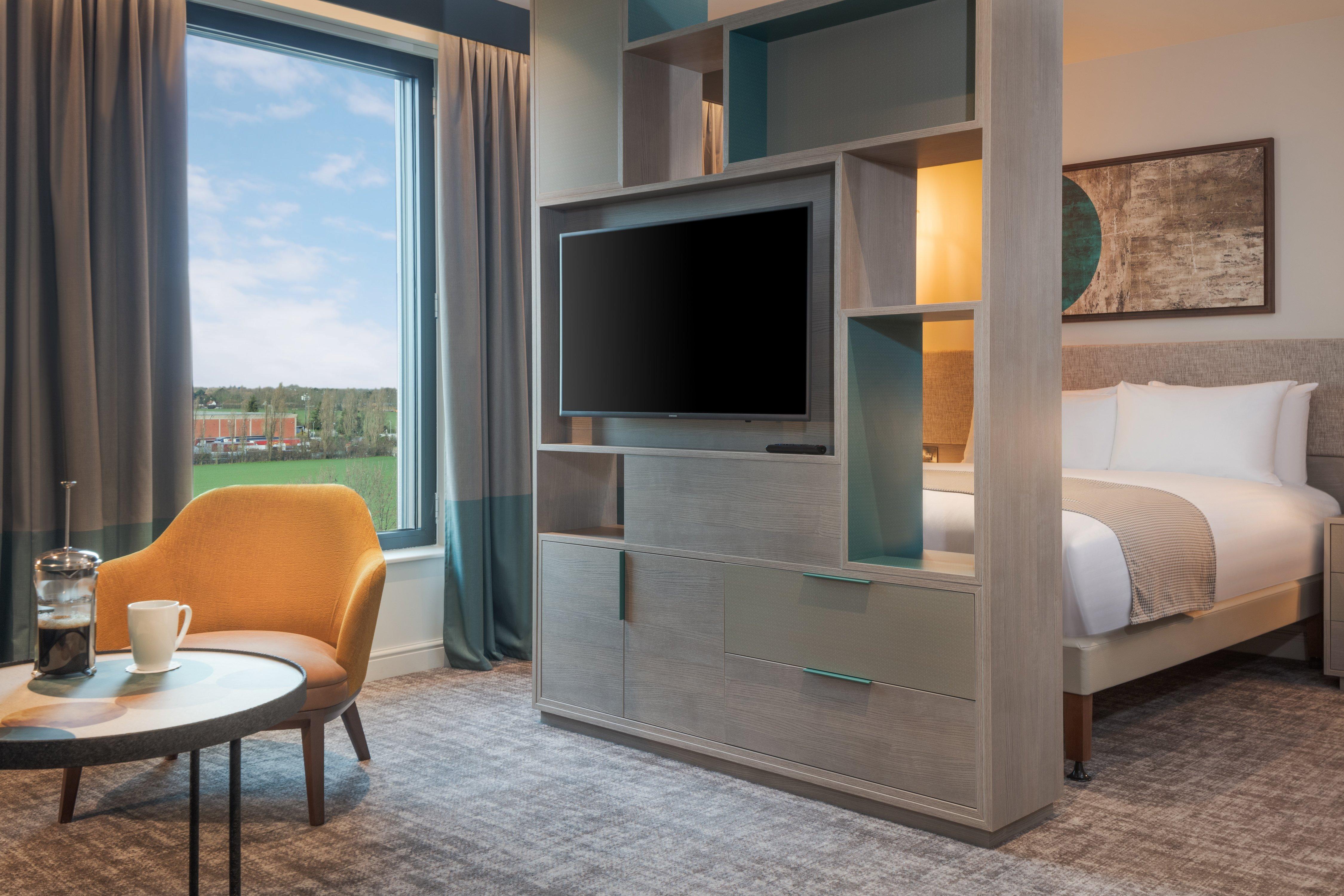 Staybridge Suites London Heathrow - Bath Road, An Ihg Aparthotel Hillingdon Exteriör bild