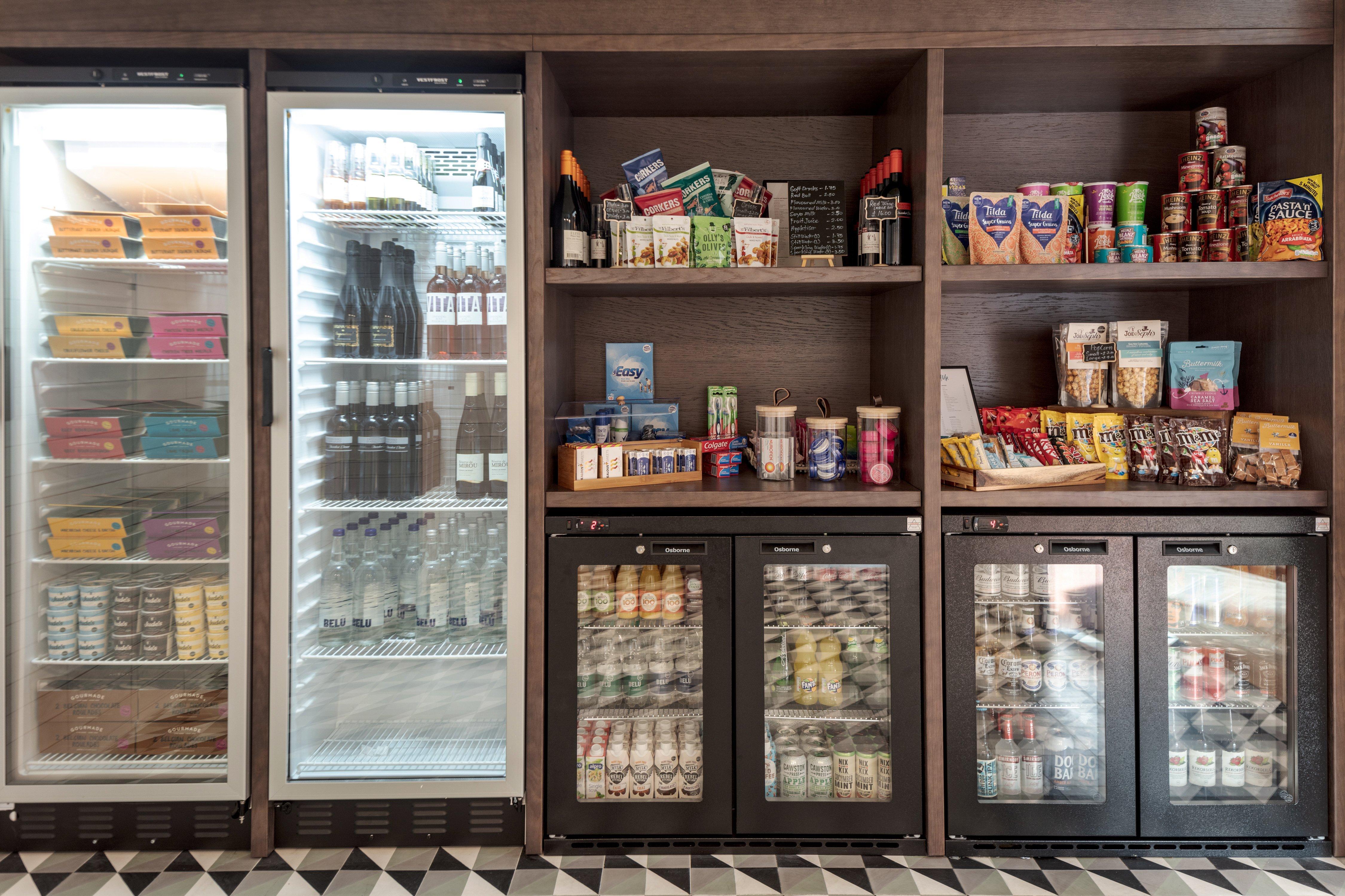 Staybridge Suites London Heathrow - Bath Road, An Ihg Aparthotel Hillingdon Exteriör bild